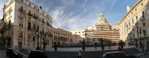 Plaza Pretoria in Palermo