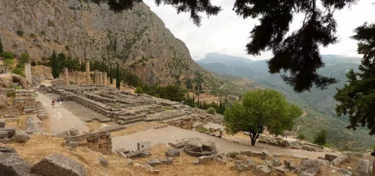 delphi-appolon-tempel