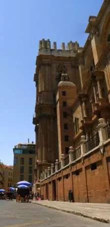 Unvollendeter Turm der Kathedrale in Malaga