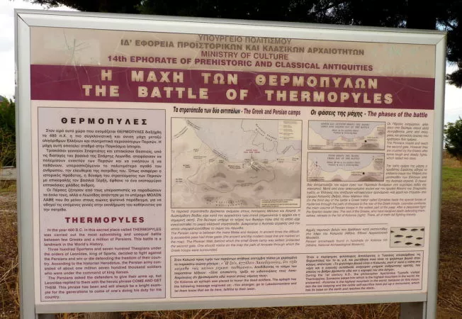 Informationstafel von der Schlacht bei den Thermopylen