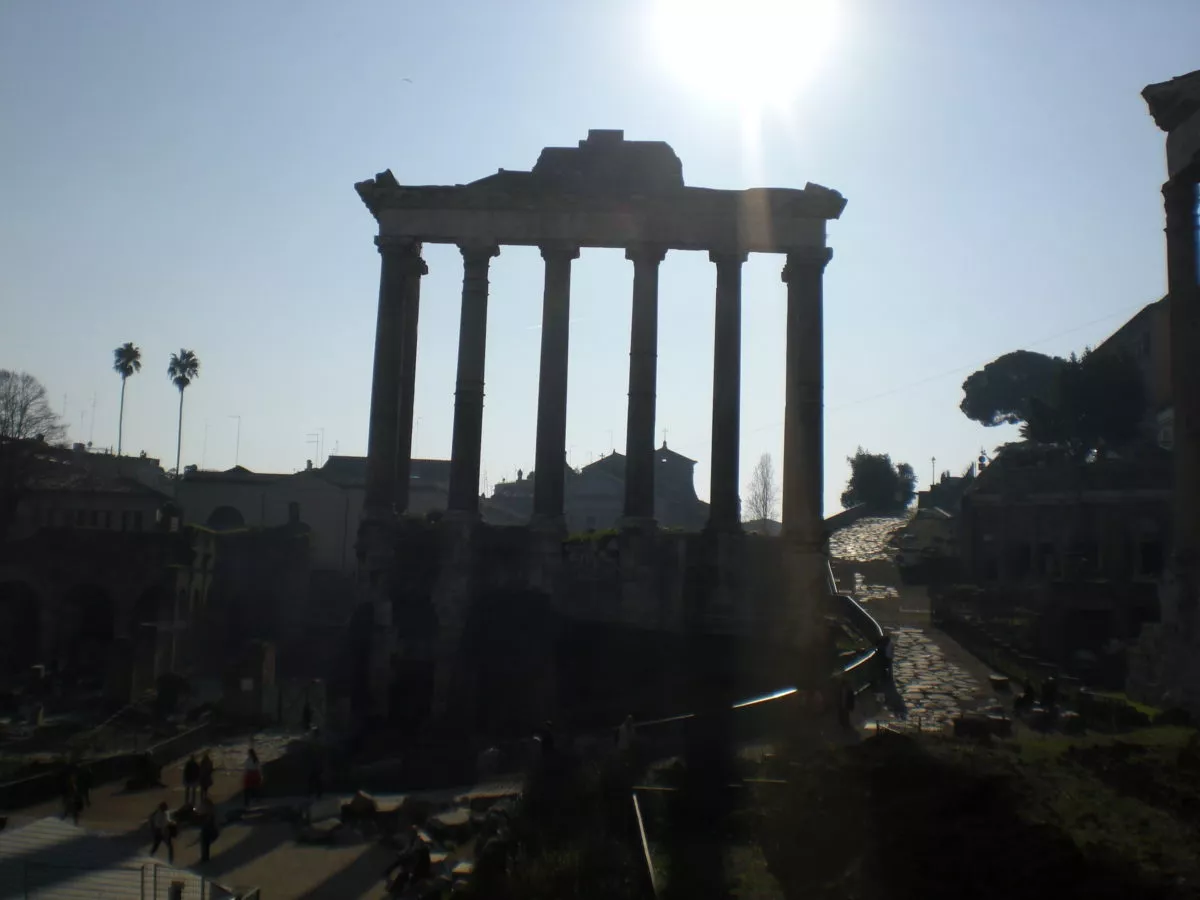 Noch einmal das Forum Romanum im Gegenlicht