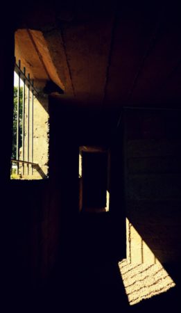 Fluchtfenster in einem Bunker aus dem 2. Weltkrieg