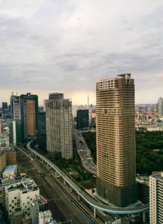 Tokio mit Skytree vom WTC