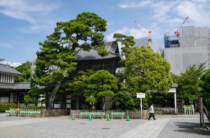 Eingangstor des Sengakuji Tempel in Shinagawa