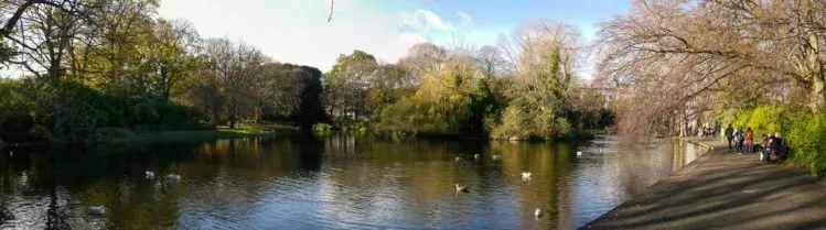 Teich im Park St. Stephens Green