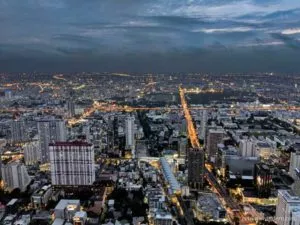 Bangkok am Abend vom Baiyoke Tower des Baiyoke Sky Hotel