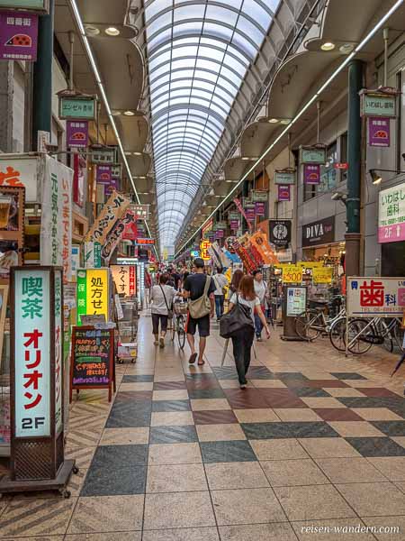 Tenjimbashisuji Shopping Street in Osaka