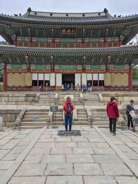 Thronsaal mit AR Spot im Changdeok Palast