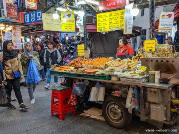 Streetfood-Stand auf dem Namdaemun Market