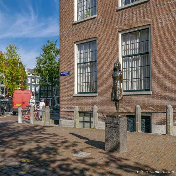 Denkmal beim Anne Frank Haus