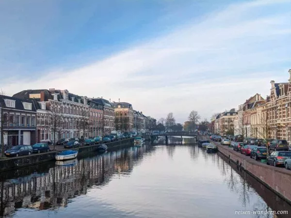 Blick über den Kanal von Haarlem
