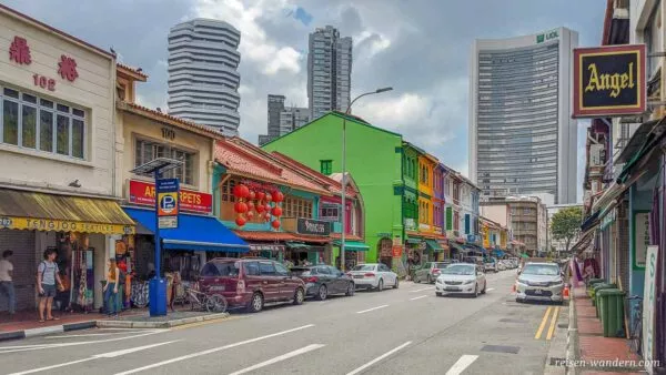 Bunte Häuser auf der Arab Street in Singapur