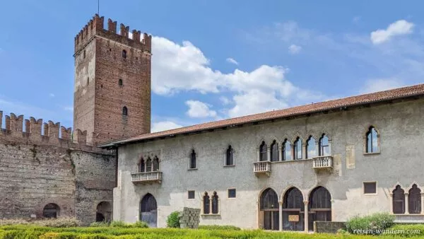 Turm der Burg Castelvecchio