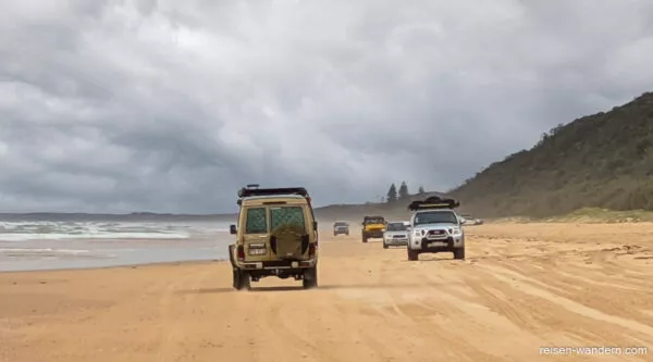 Geländewagen fahren in Australien an der Sunshine Coast