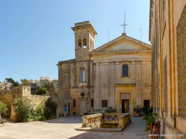 Zugang zu den St Paul’s Catacombs in Rabat auf Malta