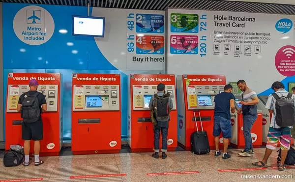 Ticketautomaten am Flughafen in Barcelona